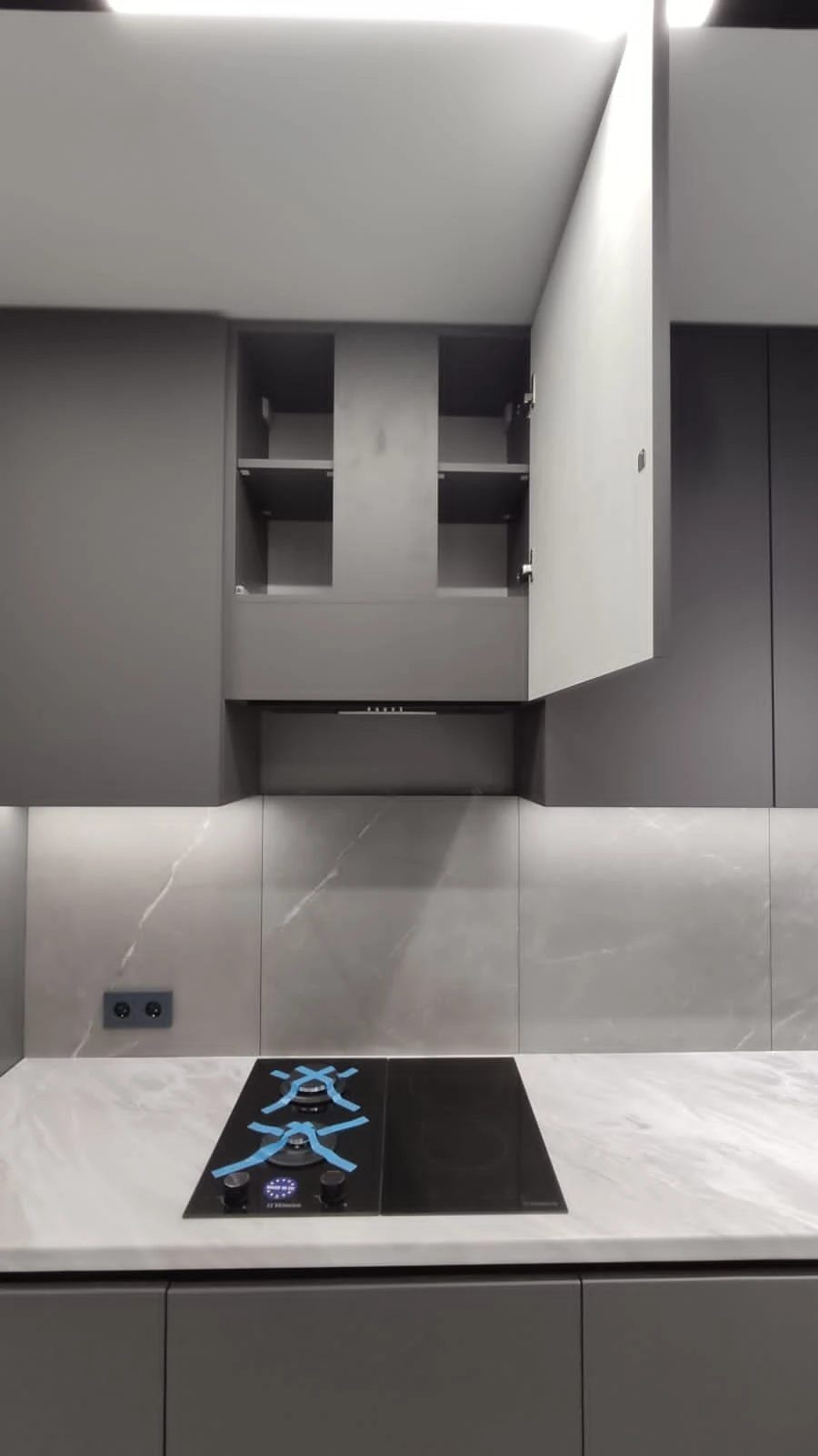 Кухня в современном стиле