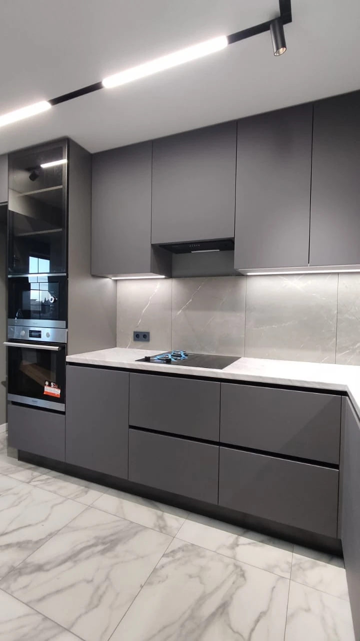 Кухня в современном стиле